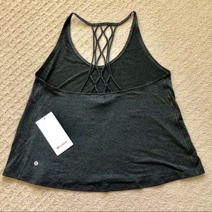 Lululemon Love Knot Tank Size 10 NWT